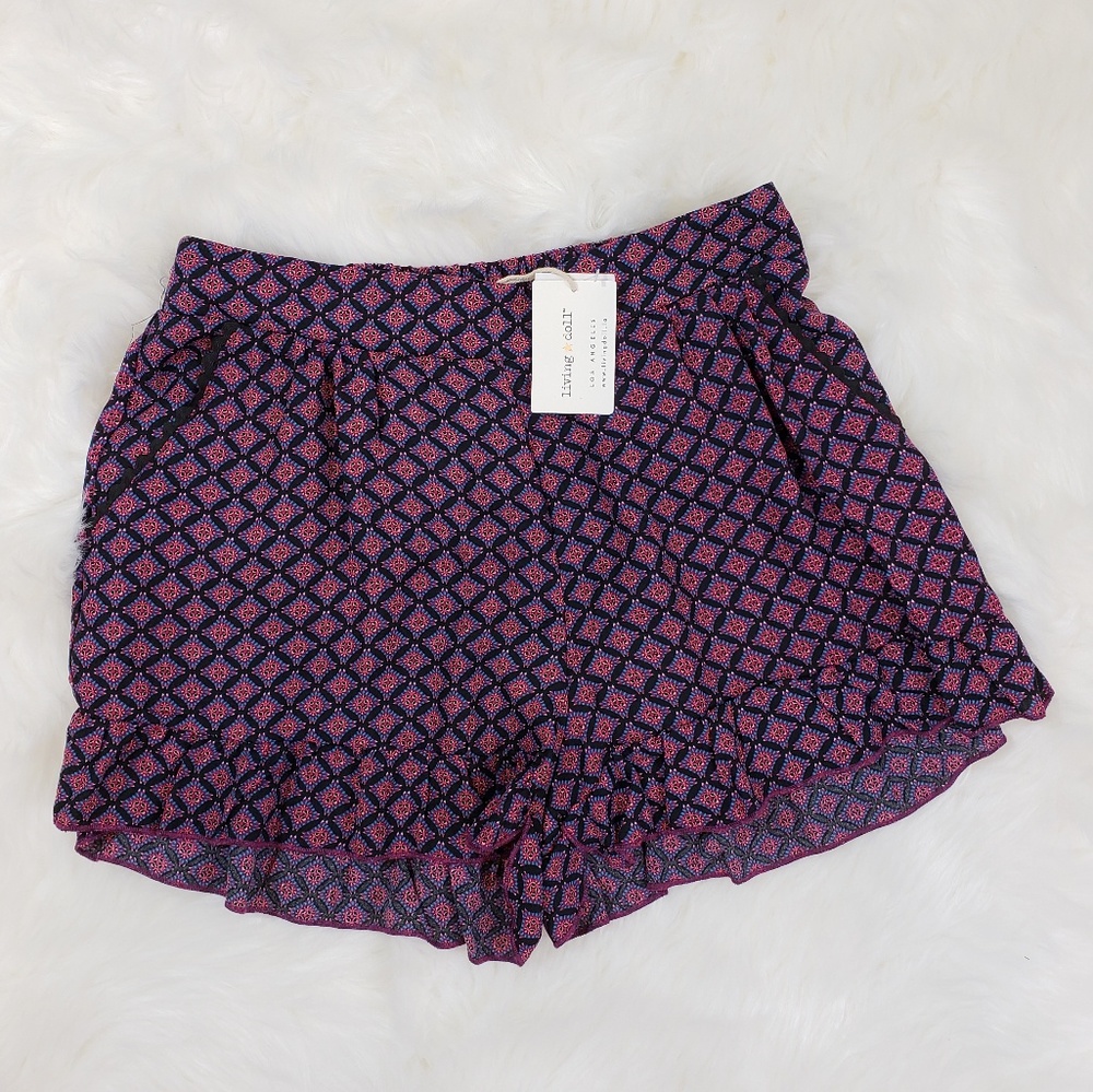 NWT Geometric Patterned High Waist Ruffle Shorts